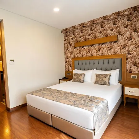 Eliza Hotel 4*