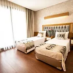 Eliza Hotel 4*